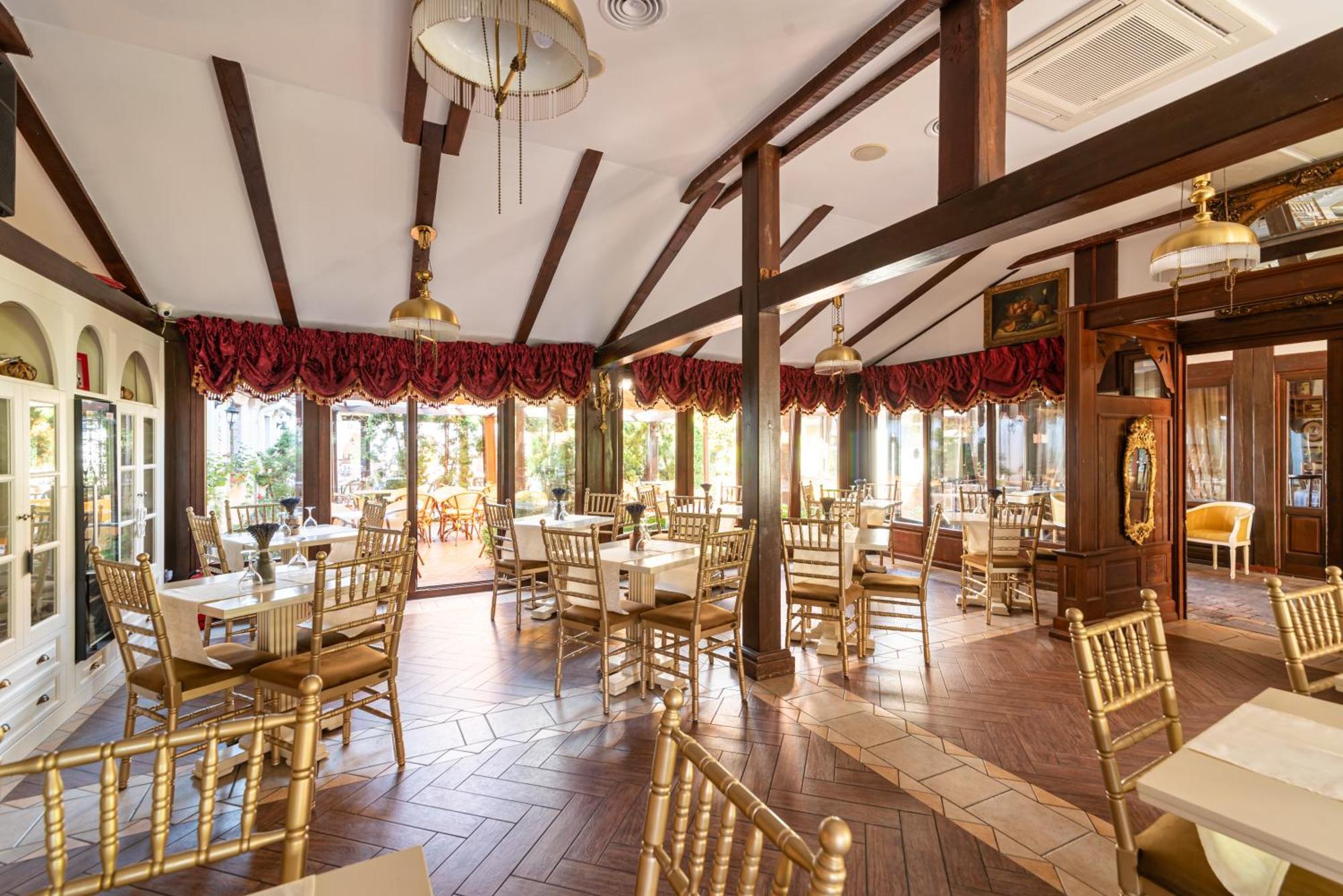 Casa Del Sole Boutique Hotel Timisoara Ngoại thất bức ảnh