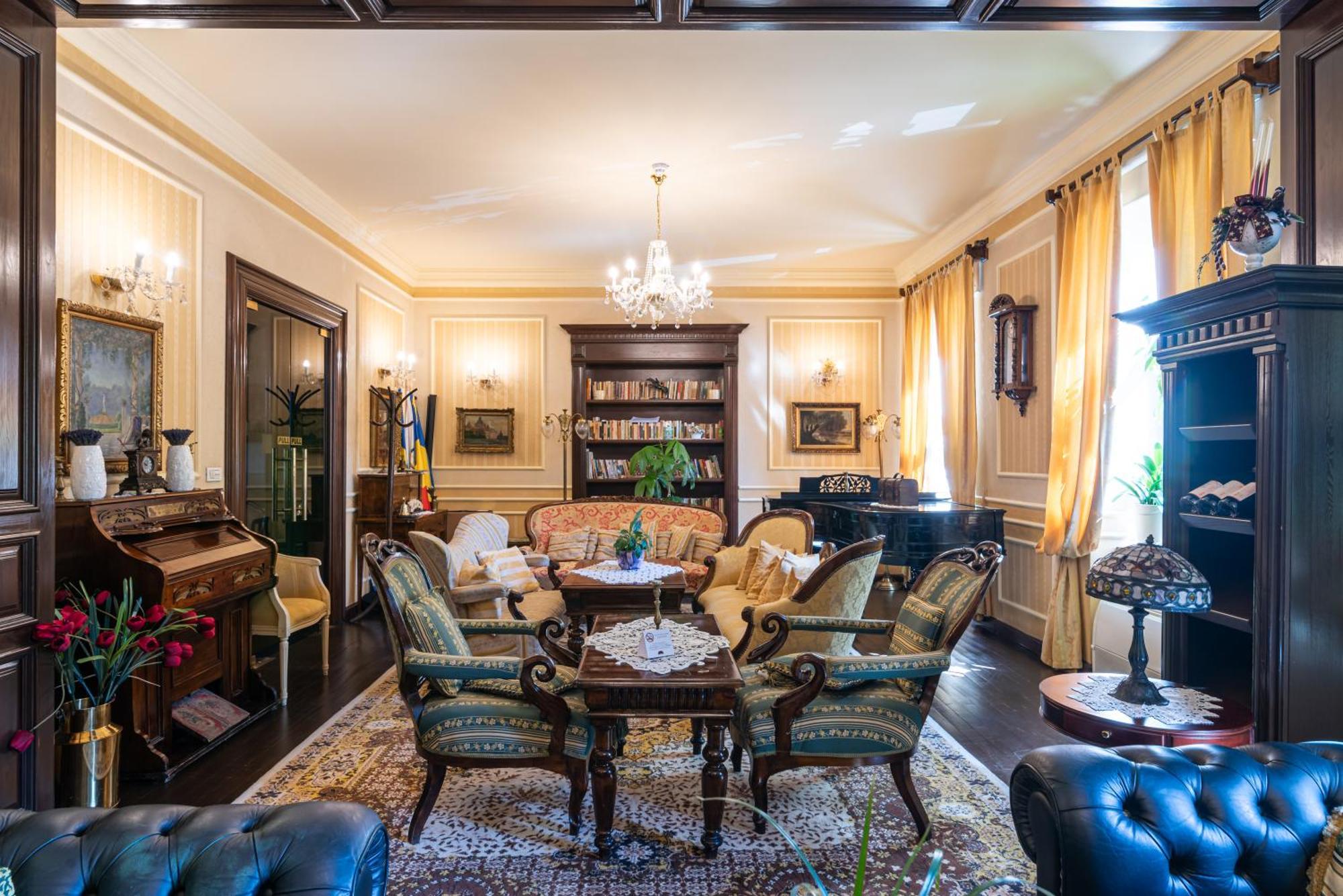 Casa Del Sole Boutique Hotel Timisoara Ngoại thất bức ảnh