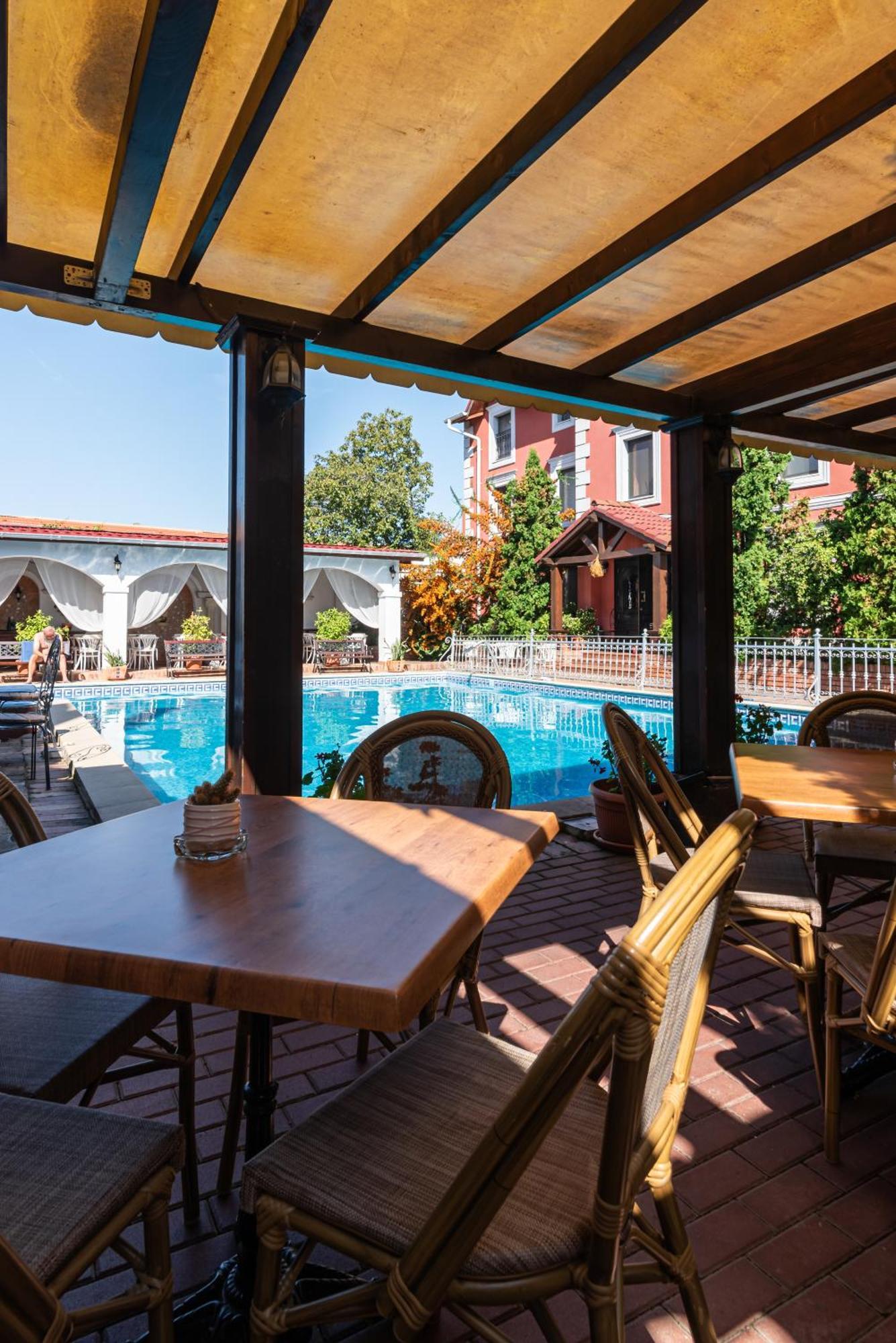 Casa Del Sole Boutique Hotel Timisoara Ngoại thất bức ảnh